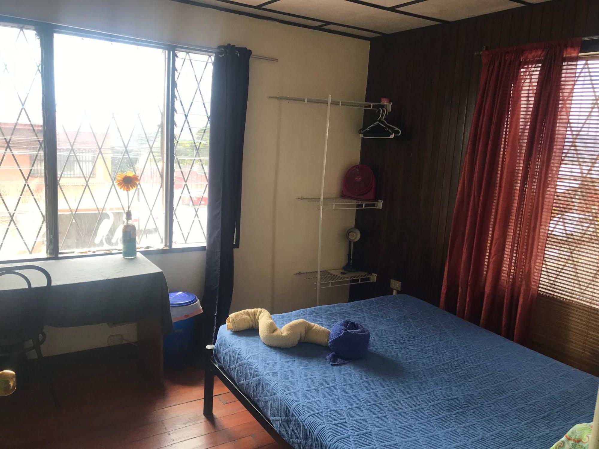 Hostal In The Wind And *
