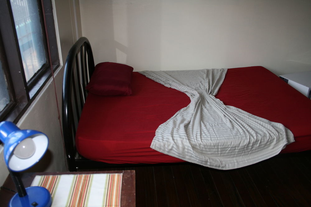 Hostal In The Wind And *